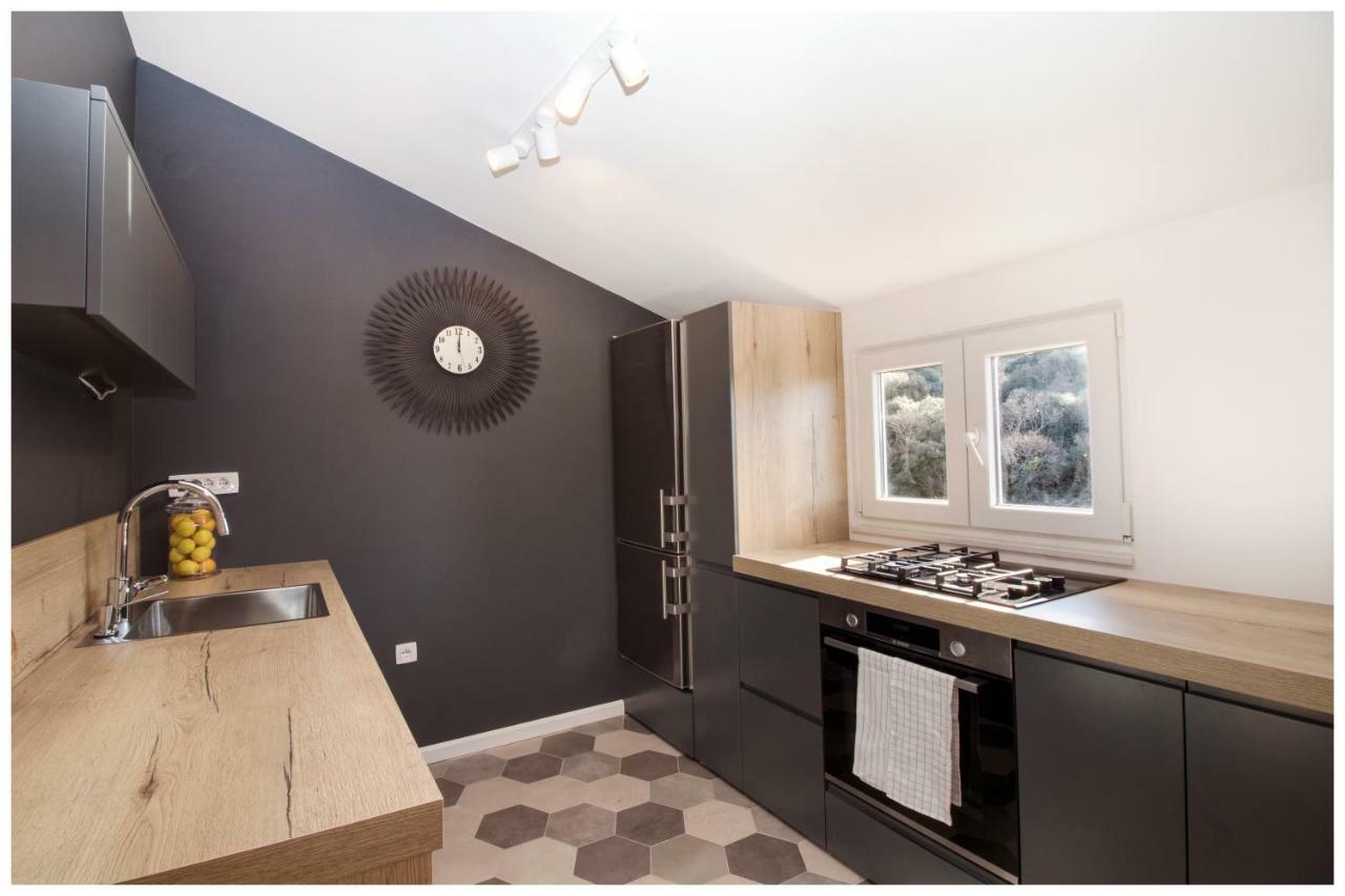 Apartman Sissy Primošten Esterno foto